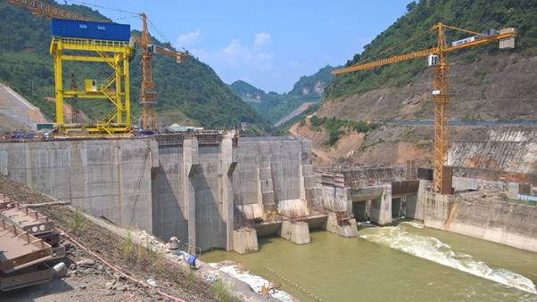TXLET Conquers Global Hydropower Challenges: The Absolute Precision and Heavy-Lift Power of TXLET Crane Solutions